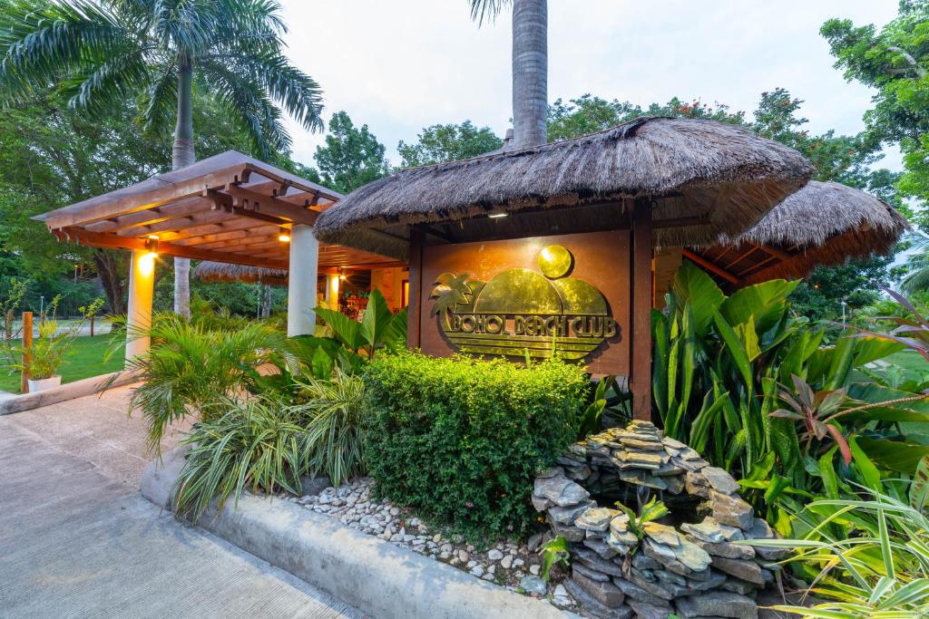 פיליפינים עם ילדים - בוהול