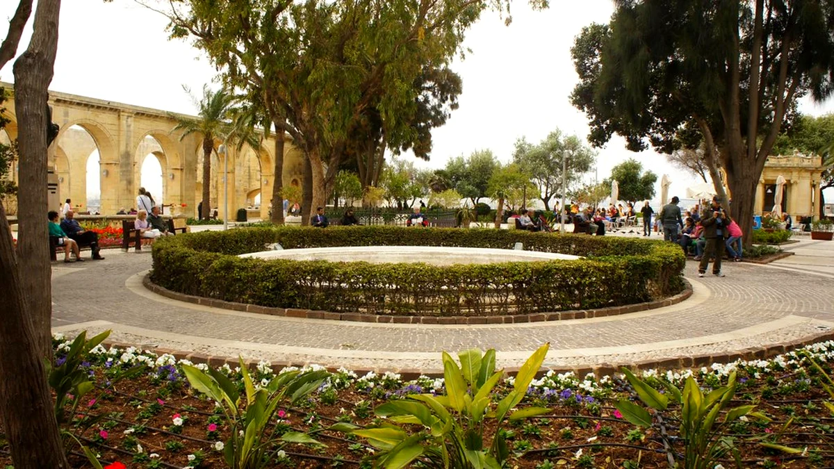 הגנים העליונים של באראקה, מלטה